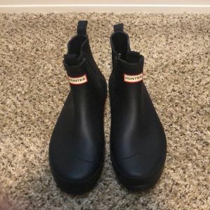Short Matte Black Big Kid Size 5 Rainboots